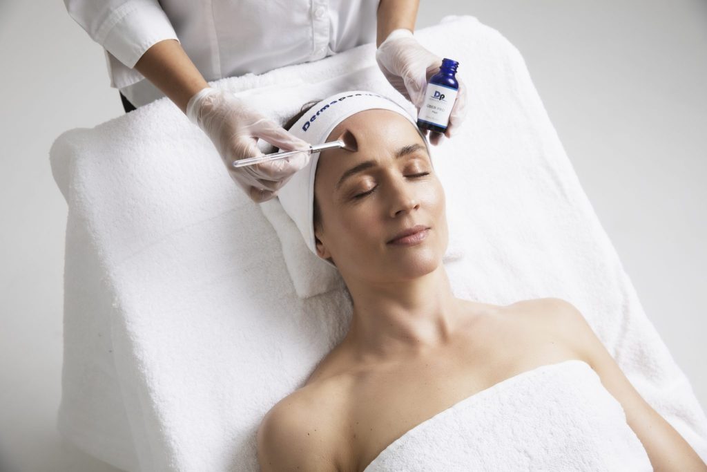 Dermapen microneedling device